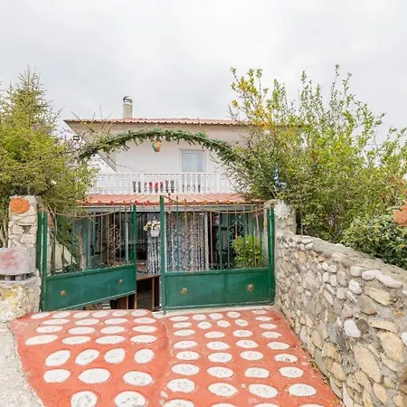 Vista De Montana Meteora Ii *