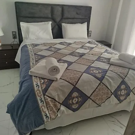 Vista De Montana Meteora Ii *